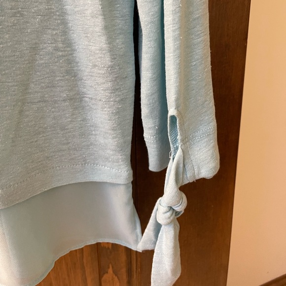 NWT Zac and Rachel Light Blue Top Medium - Picture 4 of 5